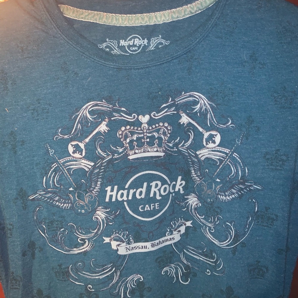 HARD ROCK CAFE BAHAMAS TSHIRT - Picture 2 of 4